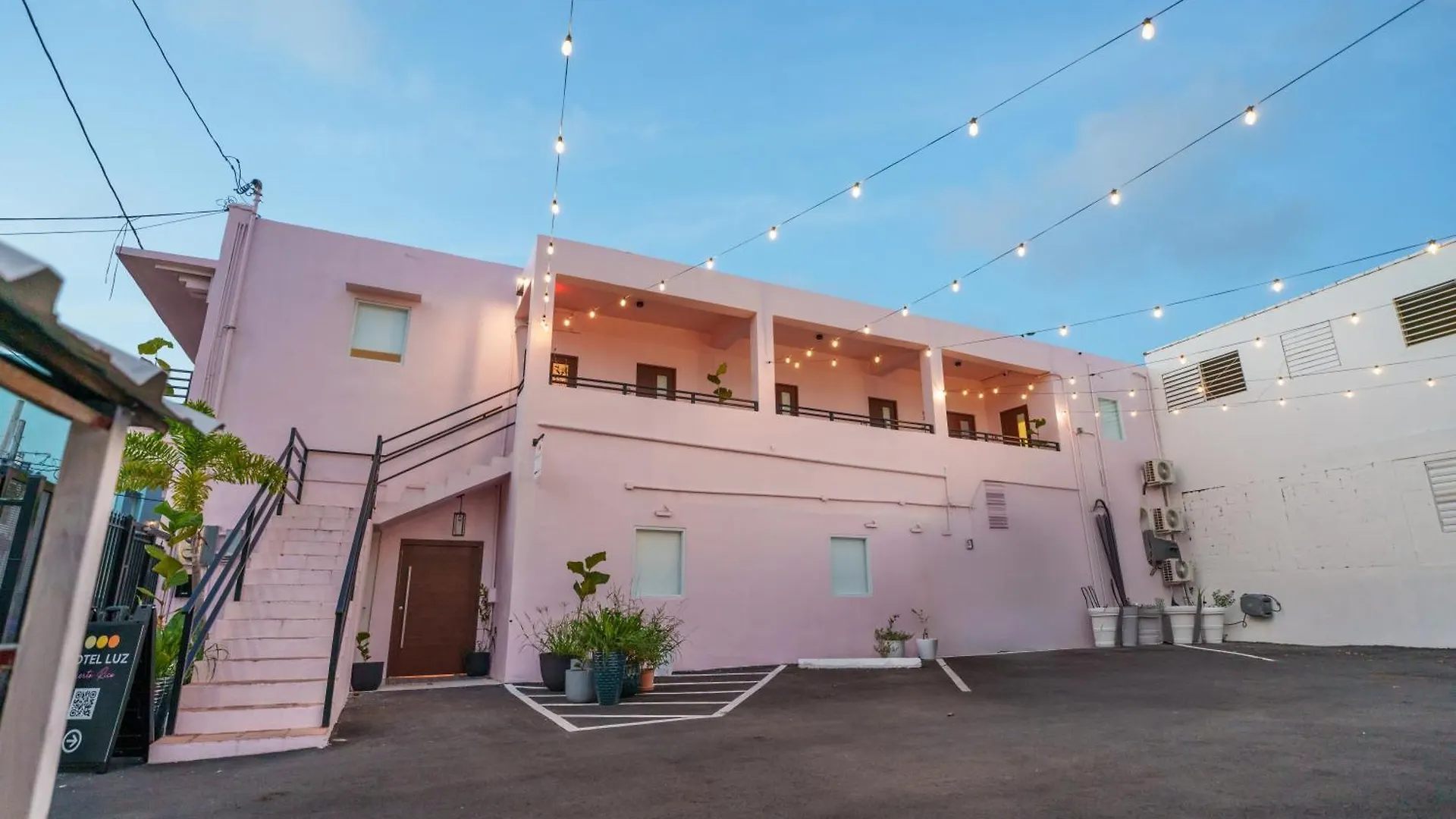 Room 9 Sleek & Serene Stay In San Juan 0*,  Porto Rico