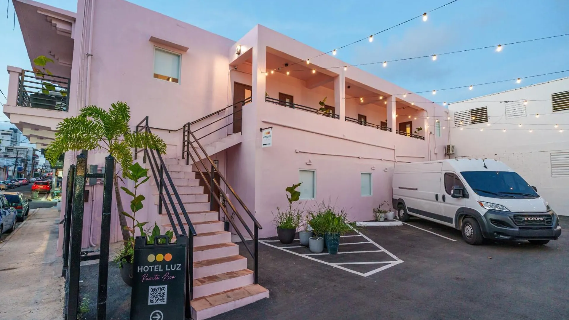 Hotel Room 9 Sleek & Serene Stay In San Juan Porto Rico